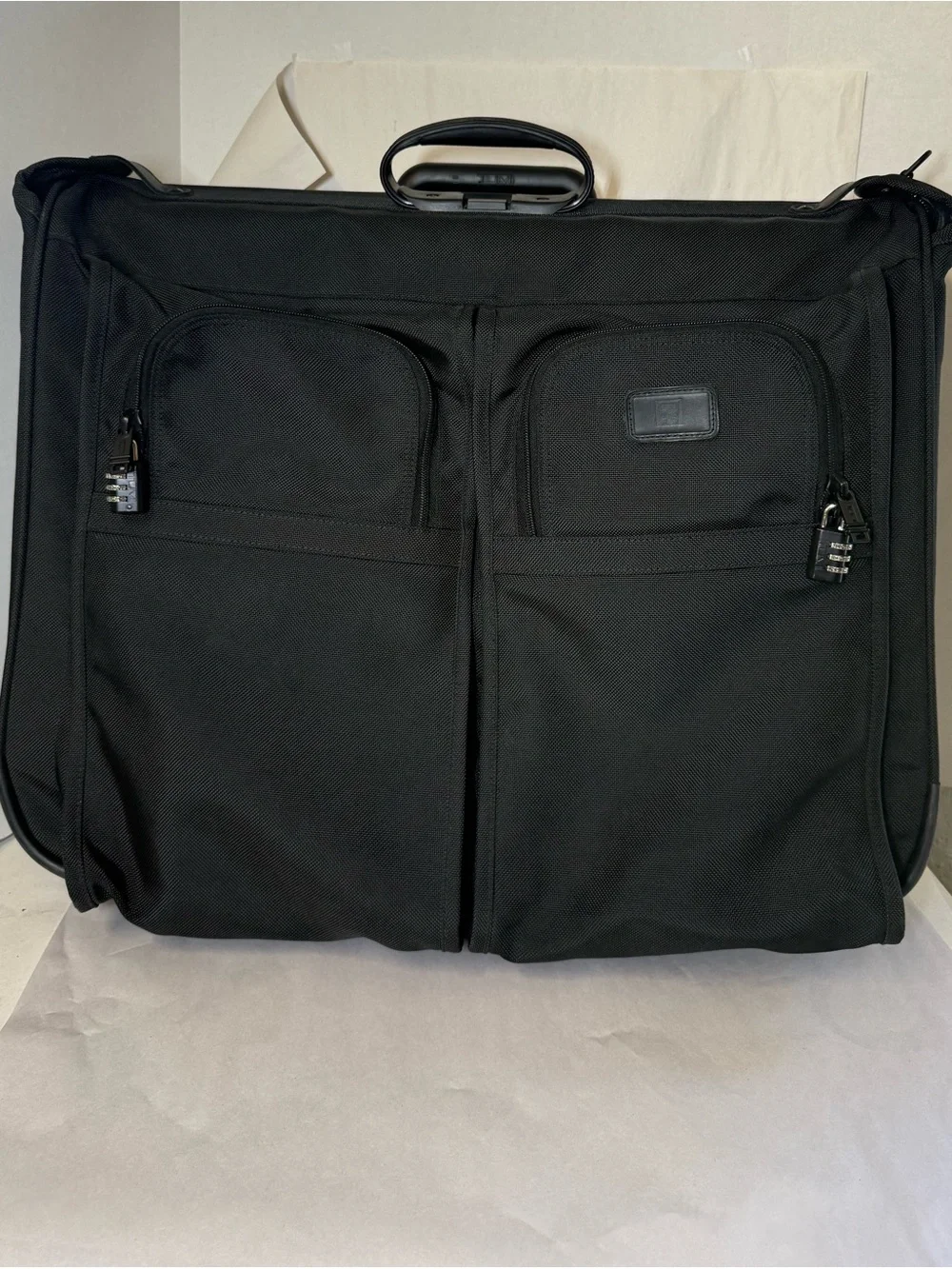 TUMI LARGE Rolling Wheeled Garment Bag Luggage